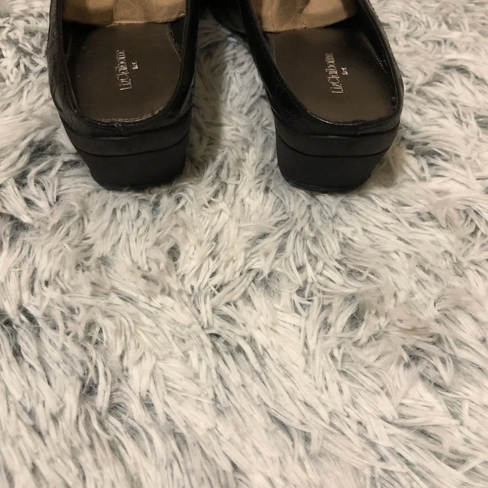 Liz Claiborne Black Leather Mules - Picture 5 of 8